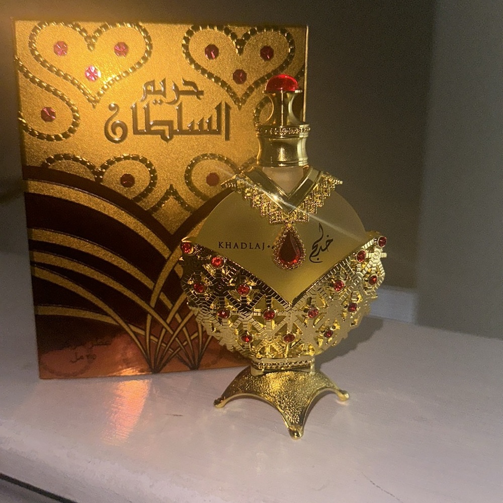Khadlaj Perfume (light and sensational) oil based long lasting